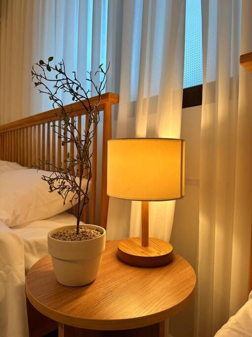 Pangsapuri 10-minute Walk From Hongdae Entrance Station, 2 Rooms, 3 Beds Seoul